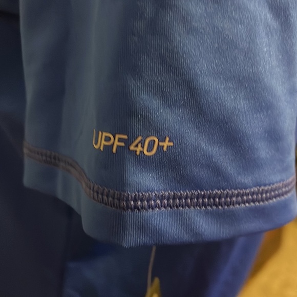 NWT, NIKE, Nike Swim Tee, Women, Short sleeves, Large, blue color. - Picture 6 of 6